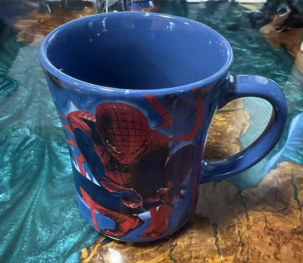 Marvel Spiderman Lg Blue & Red Coffee Mug Disney 2012 Columbia Pictures 14oz